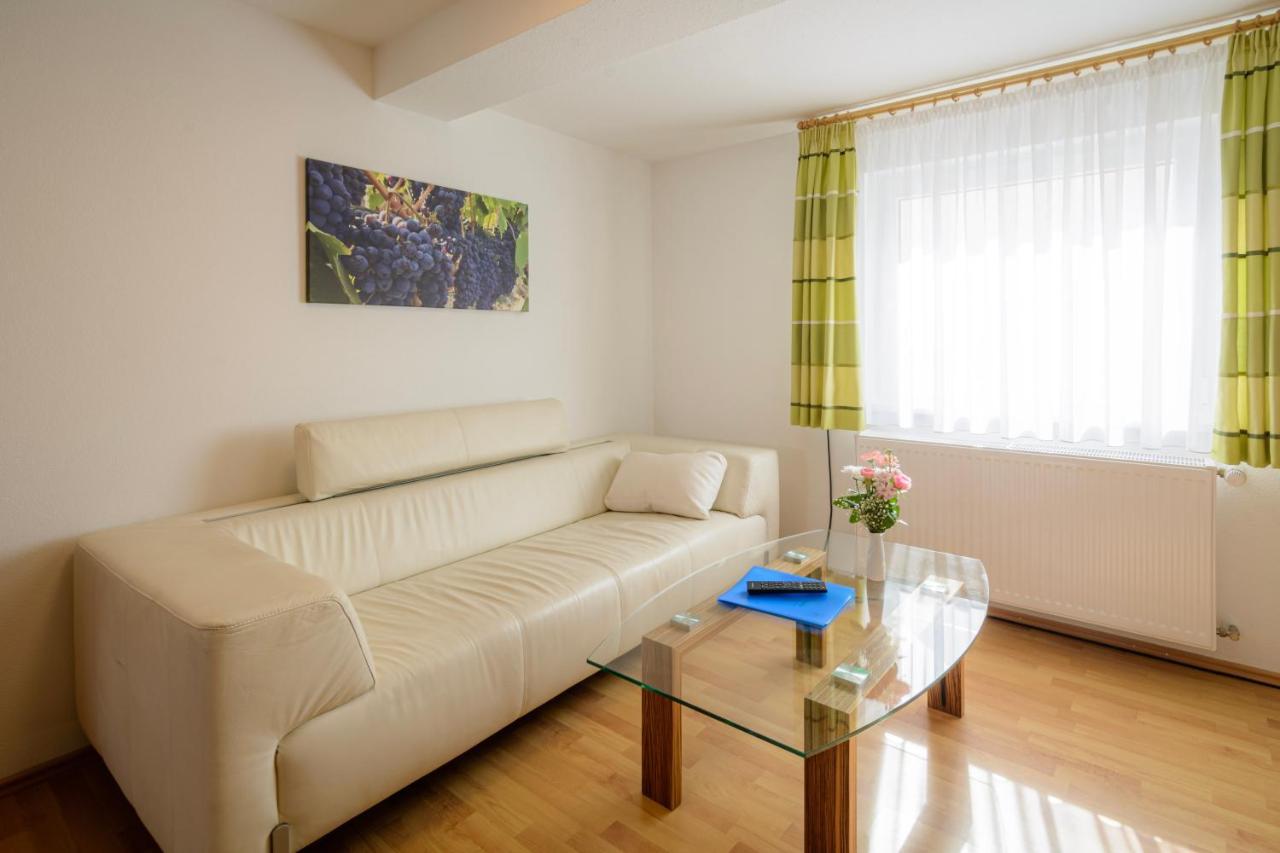Hotel Zum Engel In Speyer - Roemerberg Berghausen  Extérieur photo